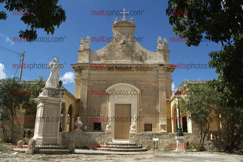 Qormi Chapel Tal Hlas - Malta Photos